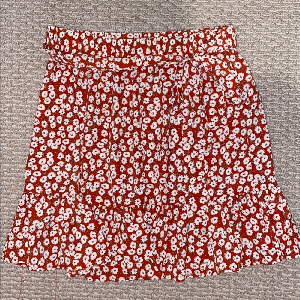 Floral ruffle skirt